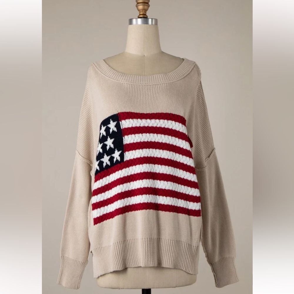 Women's Crewneck Flag Knit Sweater in Beige - Classic Patriotic Pullover